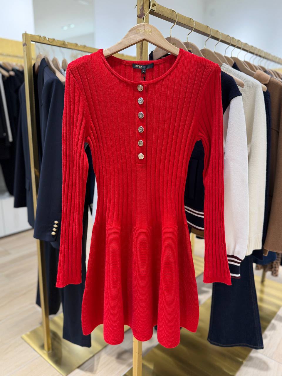 Ribbed knit short dress with buttons