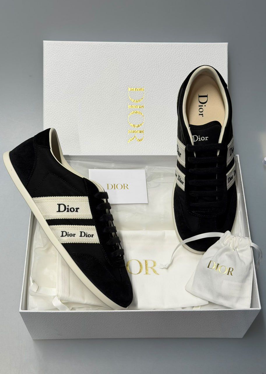 B01 Sneaker