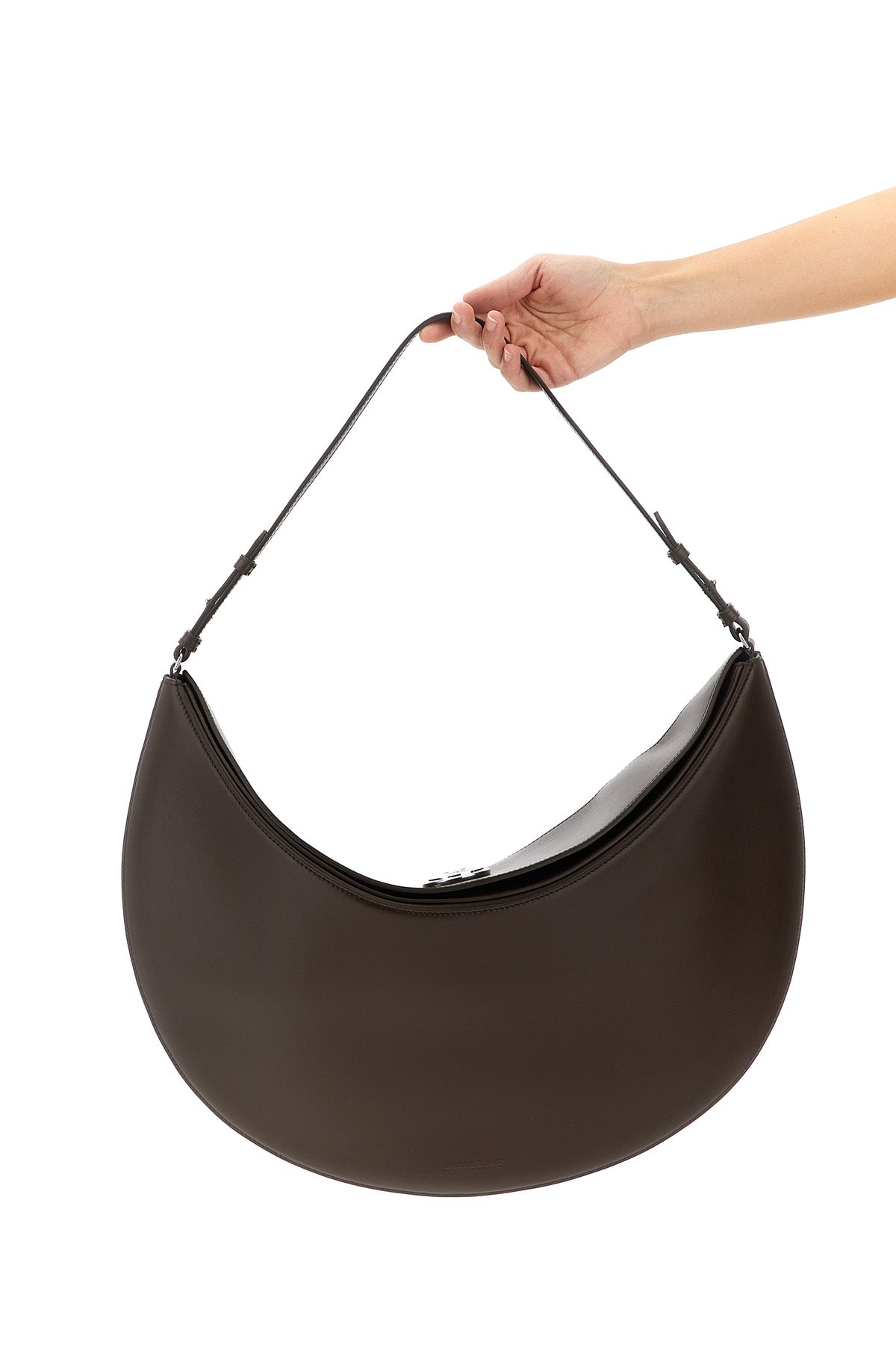 JACQUEMUS 'Le Sac Ovalo' shoulder bag For Women 100% calfskin leather (Bos Taurus)