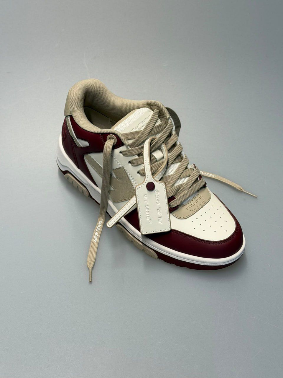 Out of Office (OOO) 'Burgundy'