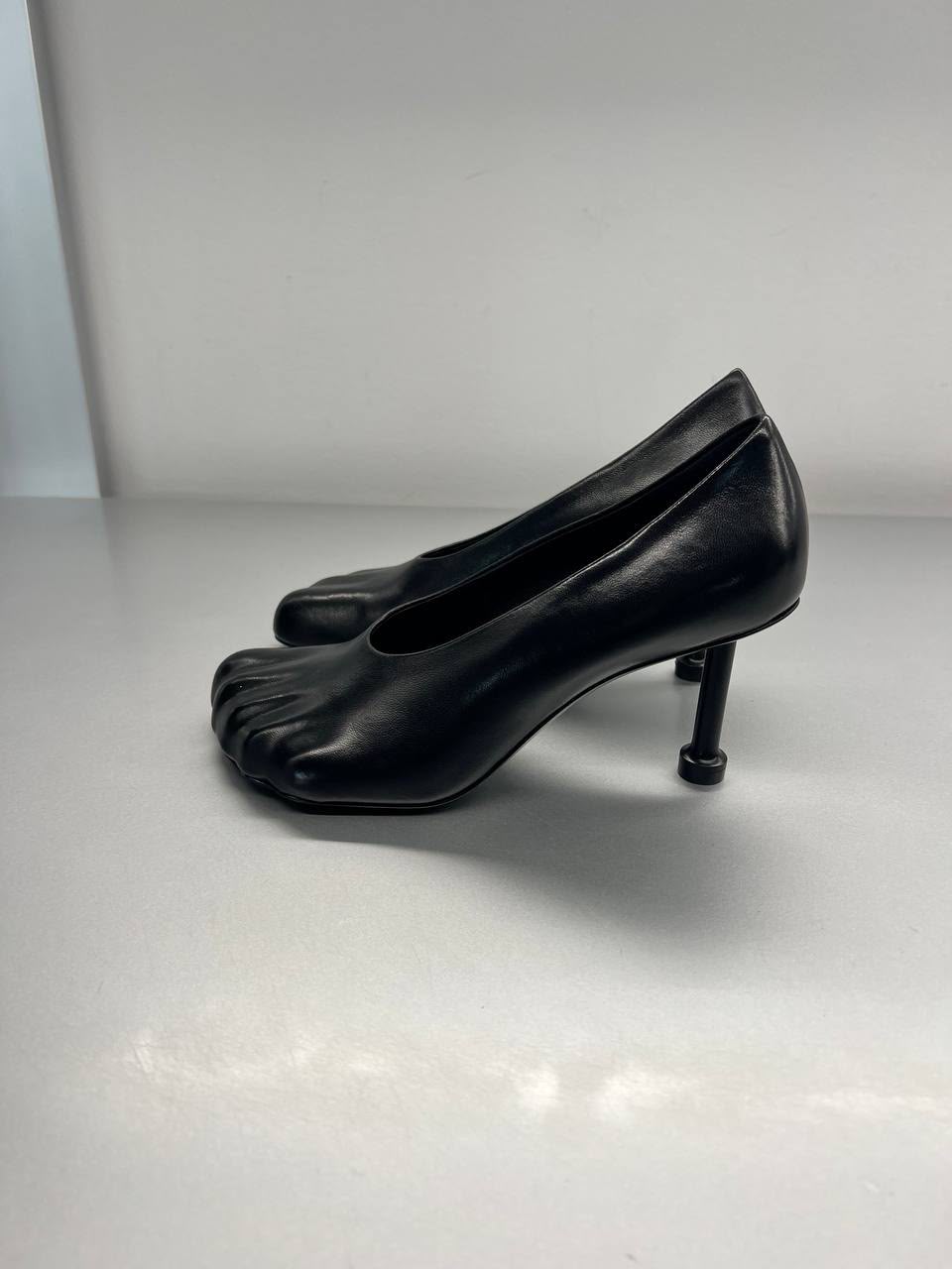 Toe Pumps