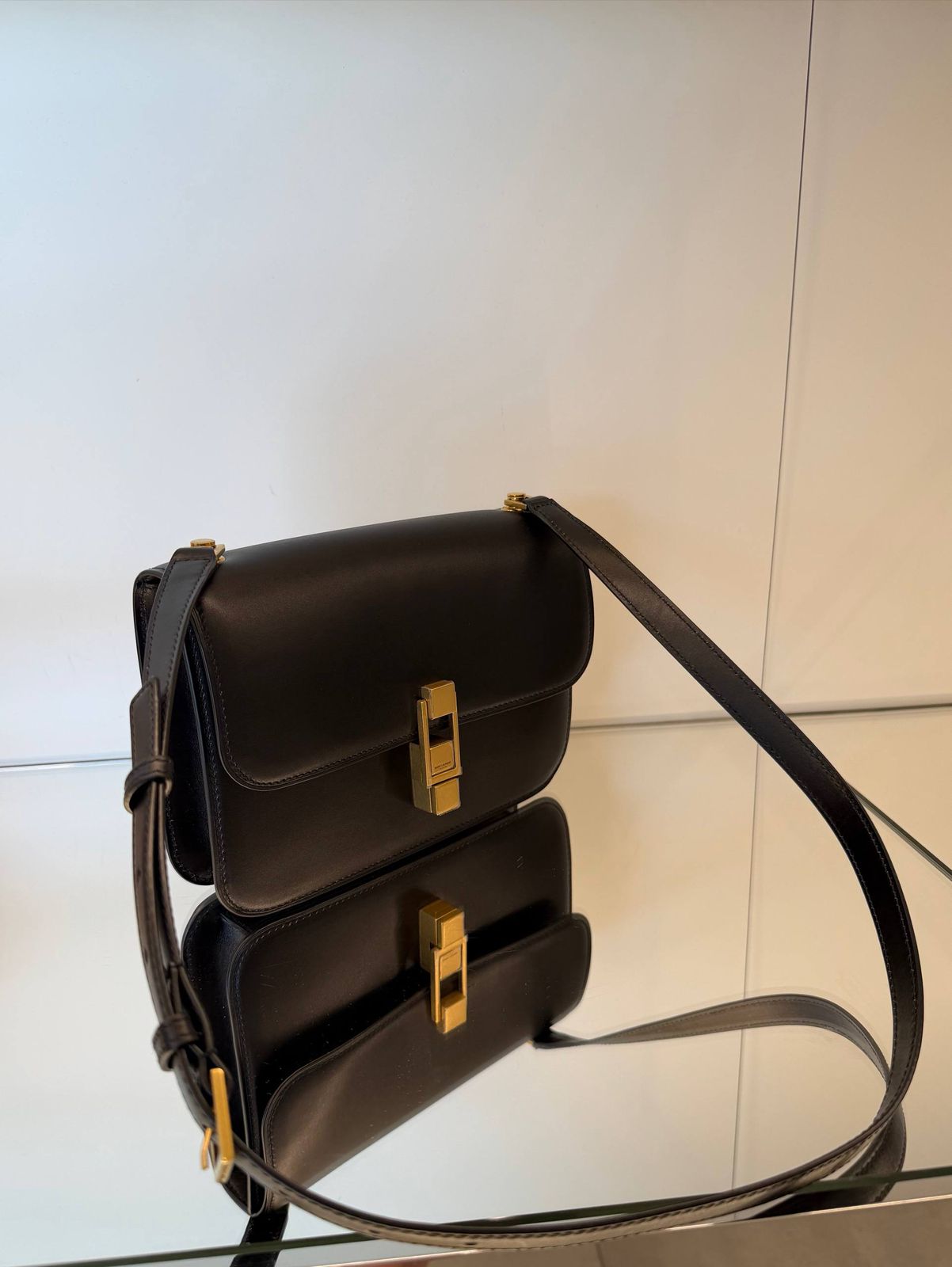 Le Carré Satchel
