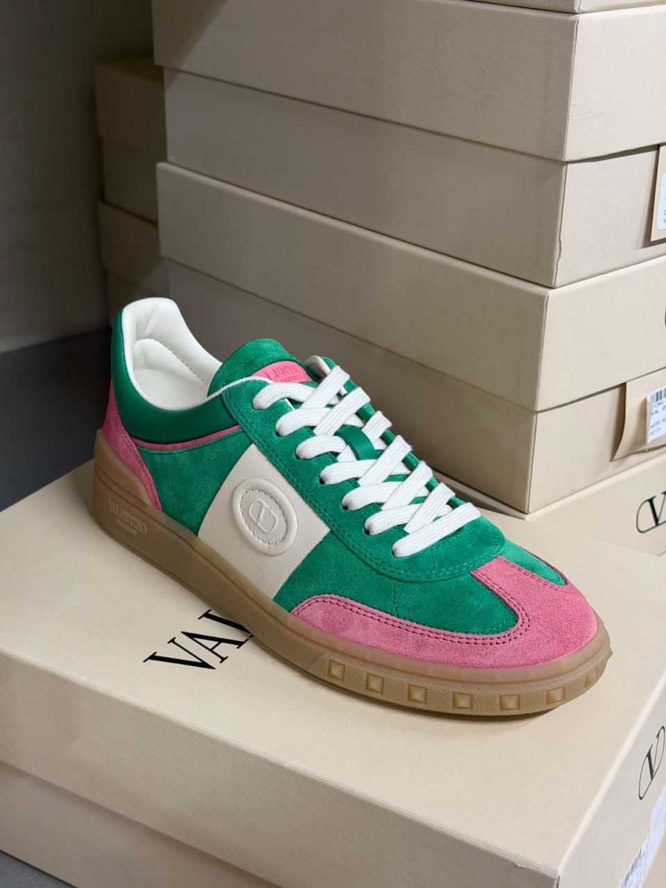 Garavani 'One Stud' Low-Top Sneakers