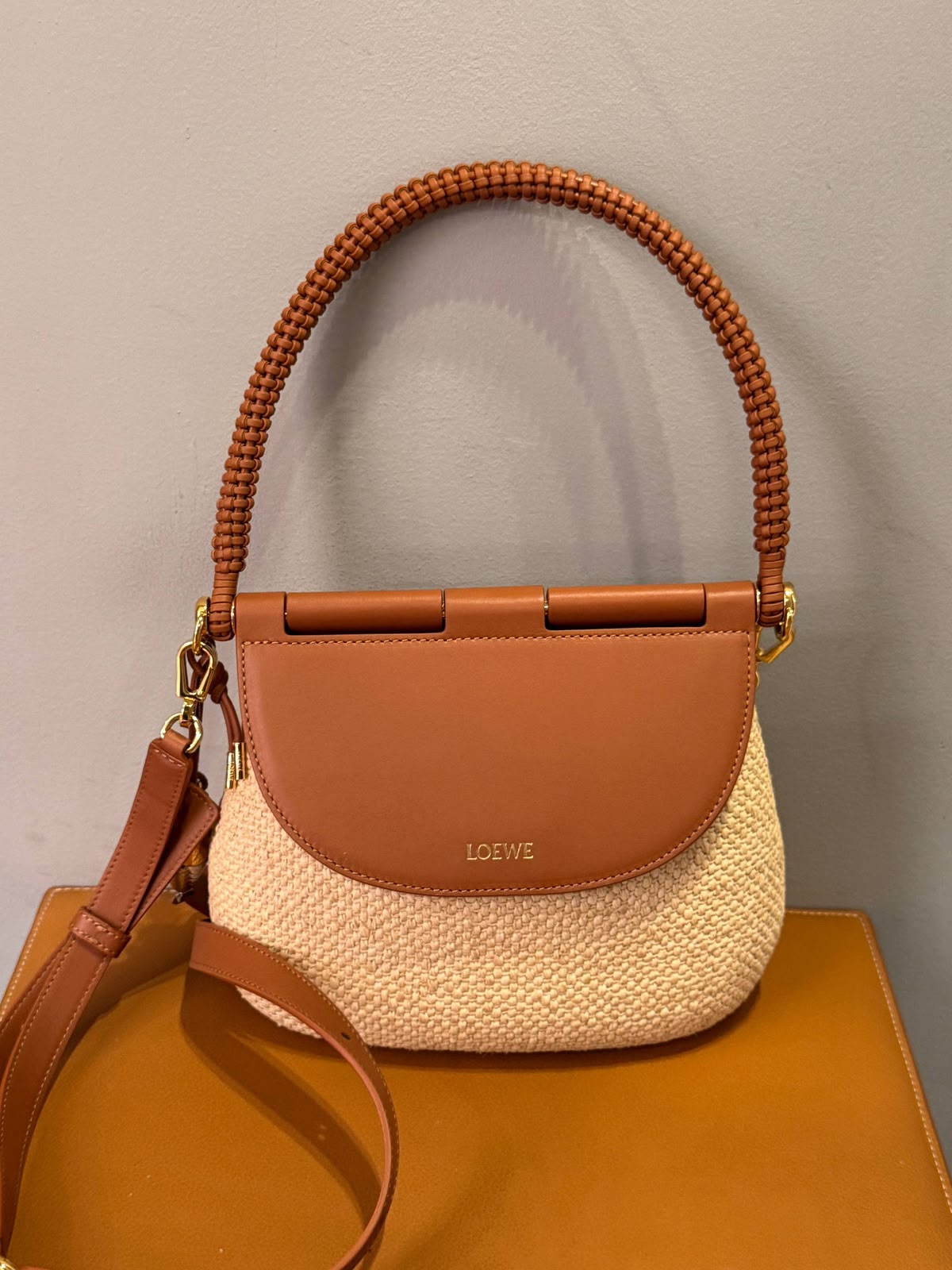 Paseo Satchel in Raffia and Calfskin