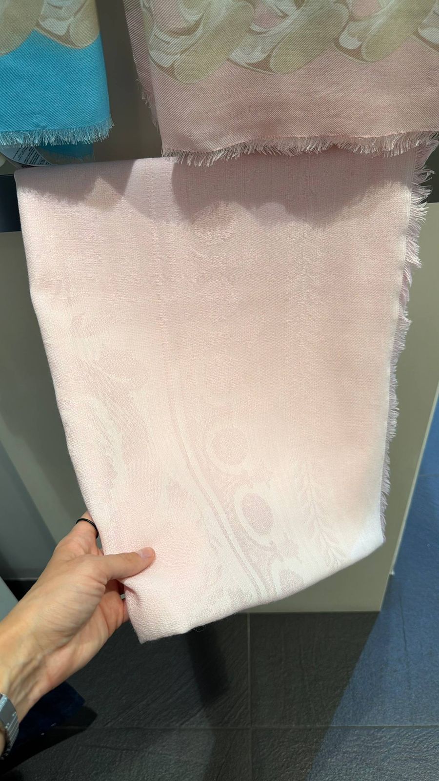 Signature Jacquard Stole