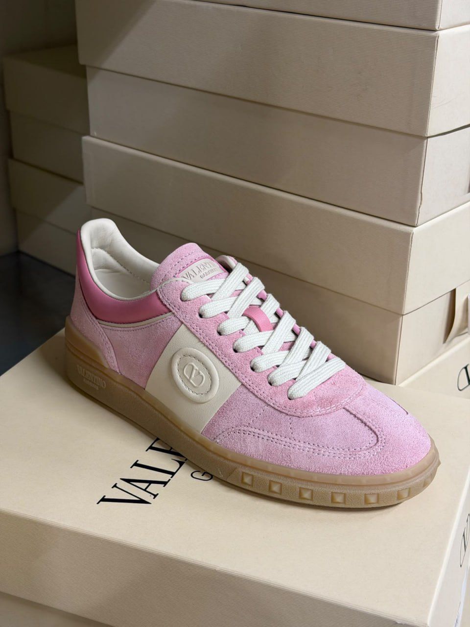 Garavani 'One Stud' Low-Top Sneakers