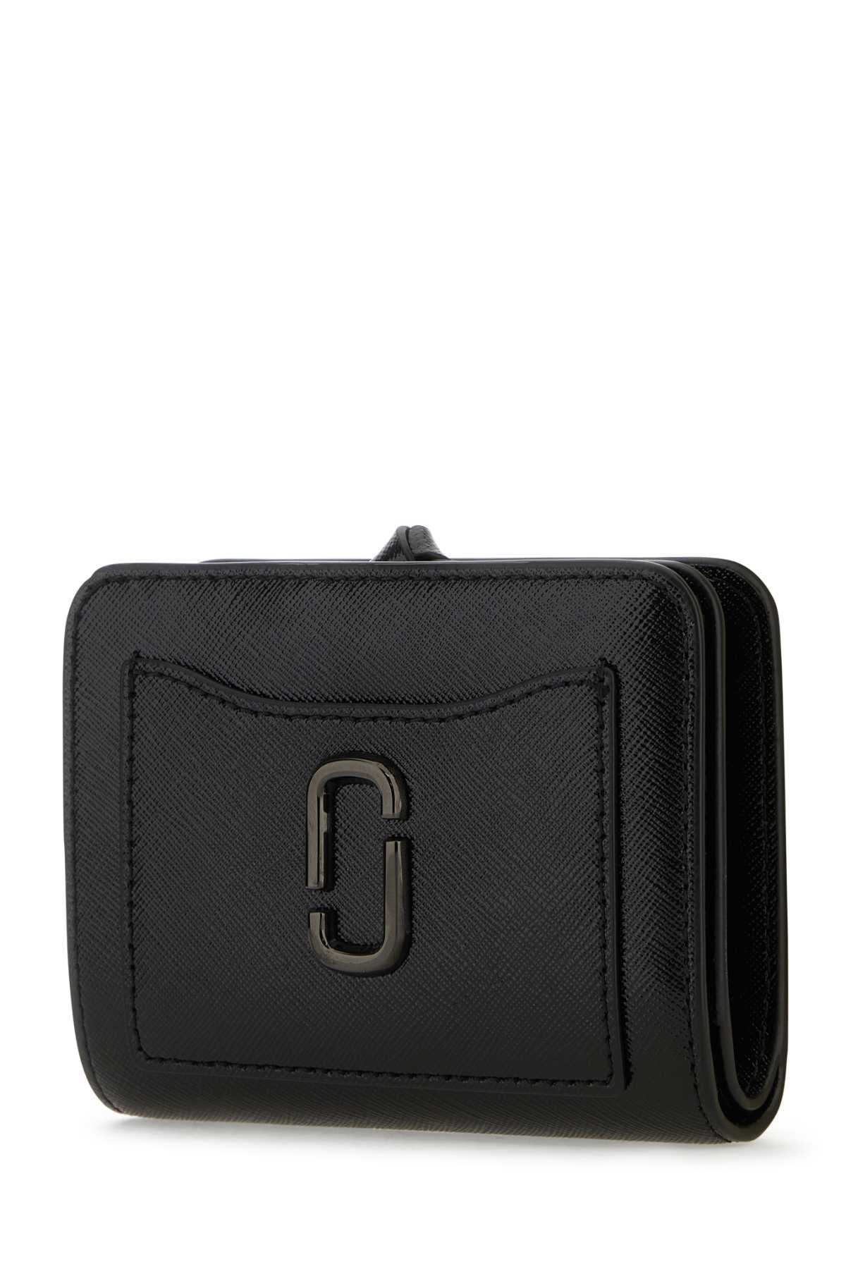 MARC JACOBS PORTAFOGLIO For Women 100% Split Cow Leather w/ Polyurethane Coating