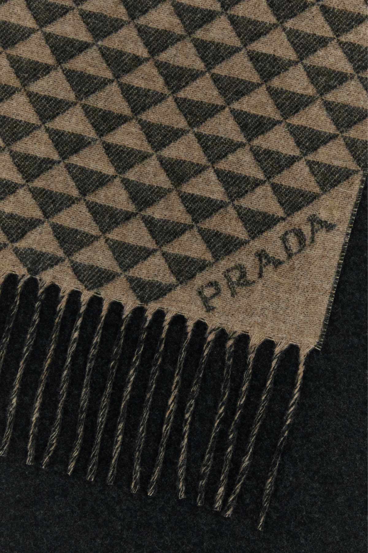 PRADA SCIARPE For Men 90%WO10%WS