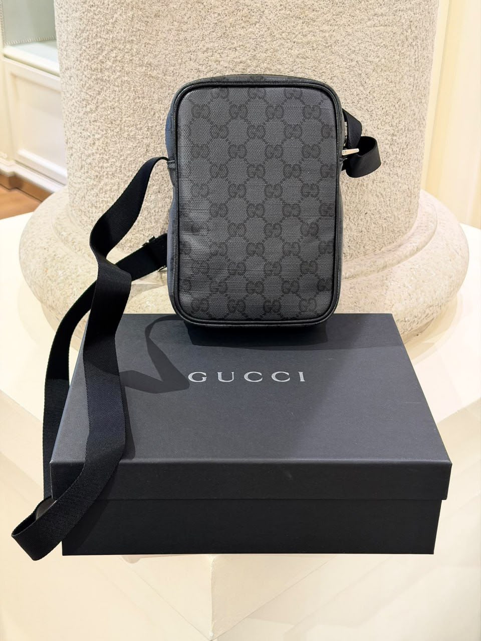 GG Supreme Messenger Bag