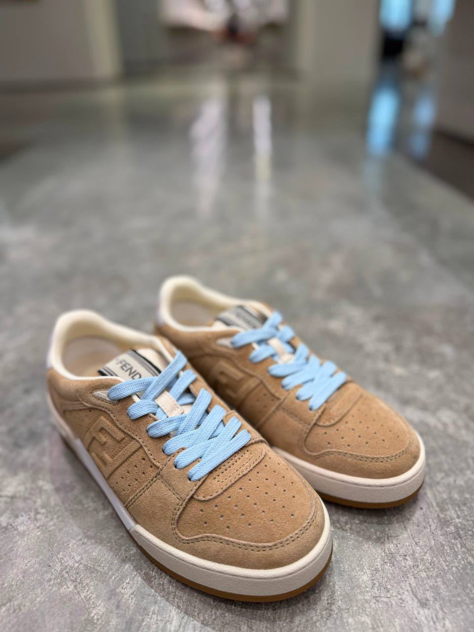 Match Sneakers