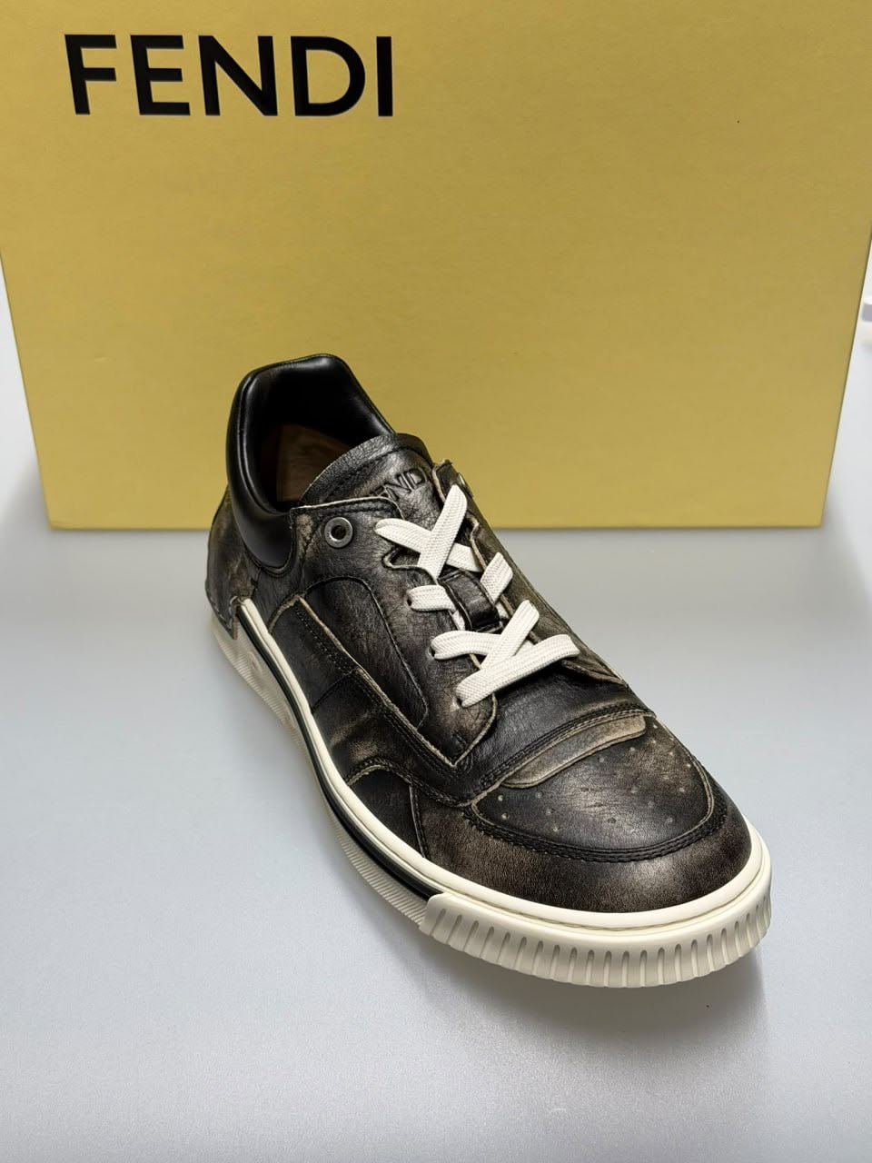 Match Low-Top Sneakers