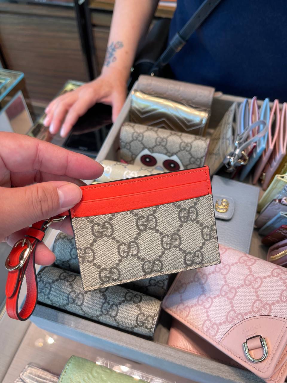 GG Embossed Card Case Wallet