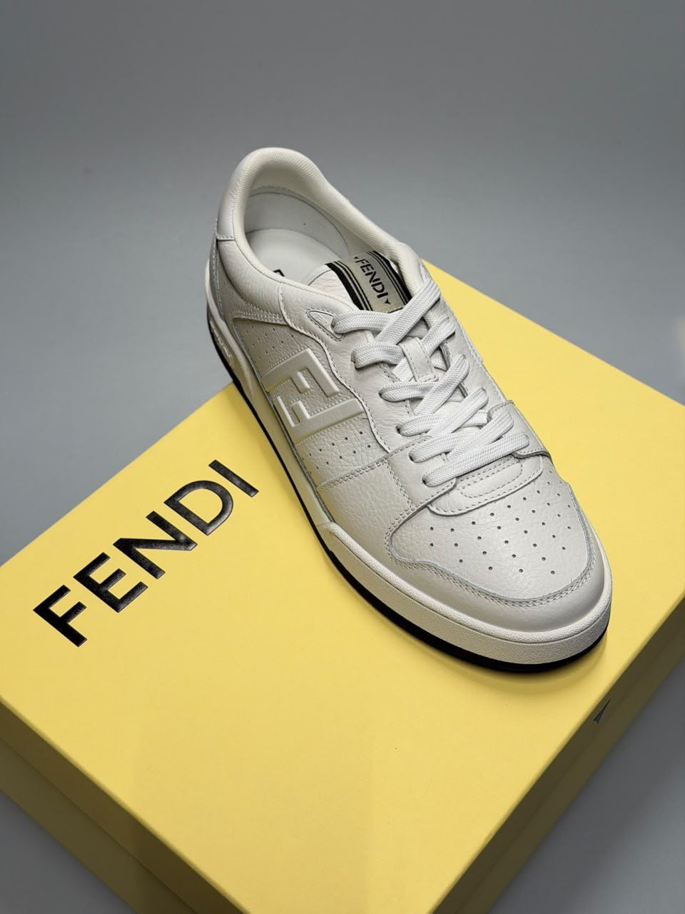 Match Sneakers