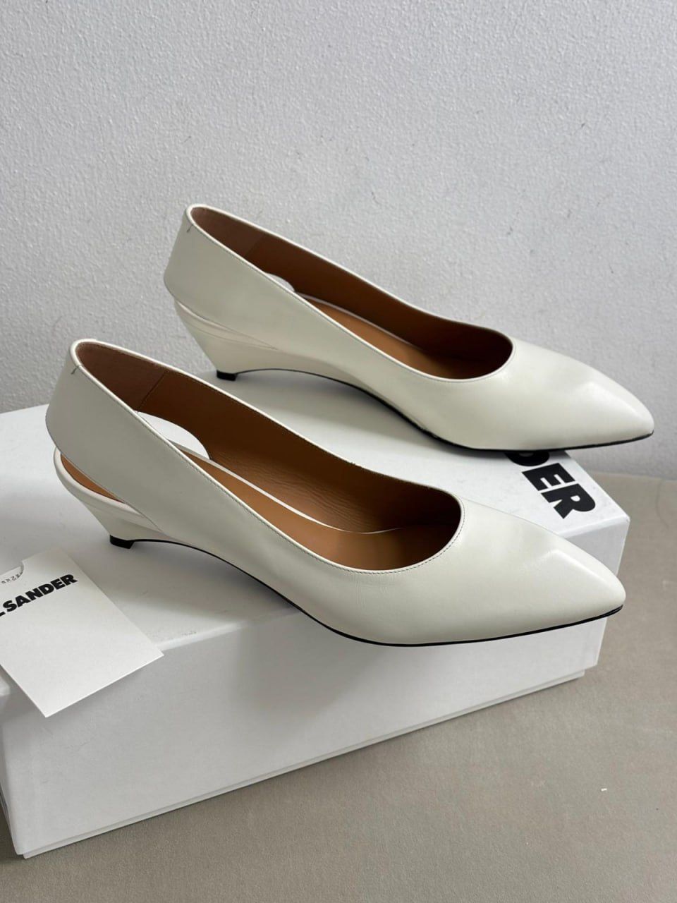 Jil Sander Pointed Slingback Pumps