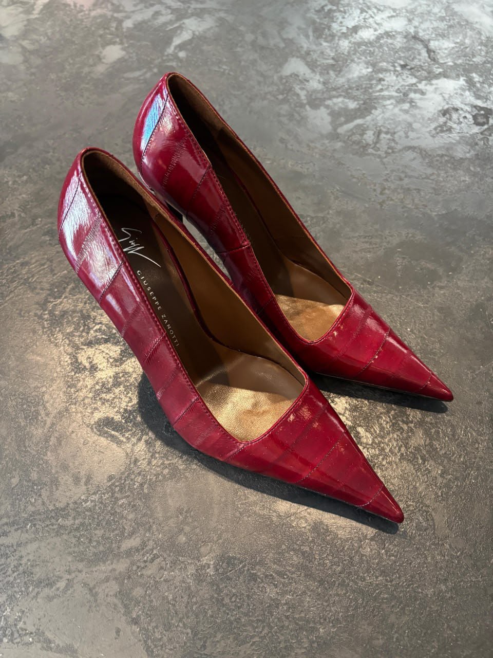 Pointed-Toe Stiletto Pumps