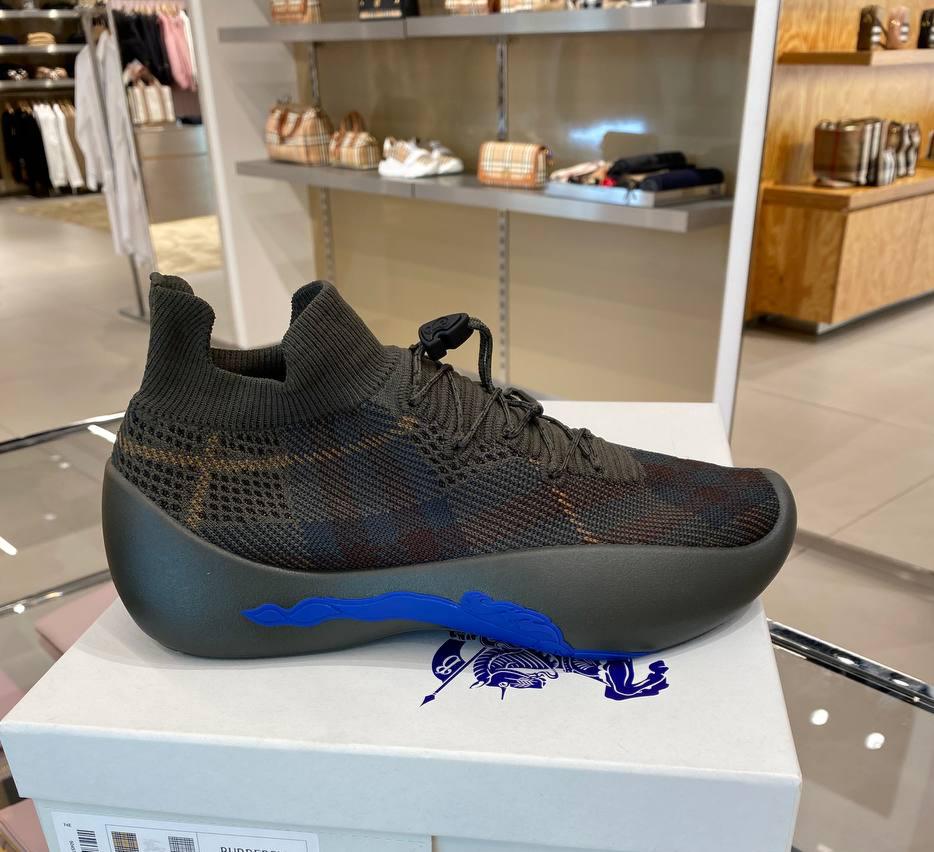 Arthur Check Knit Sneakers