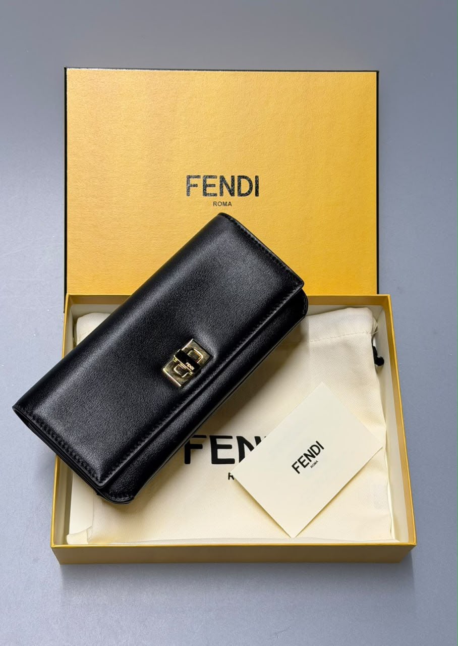 Peekaboo Continental Wallet