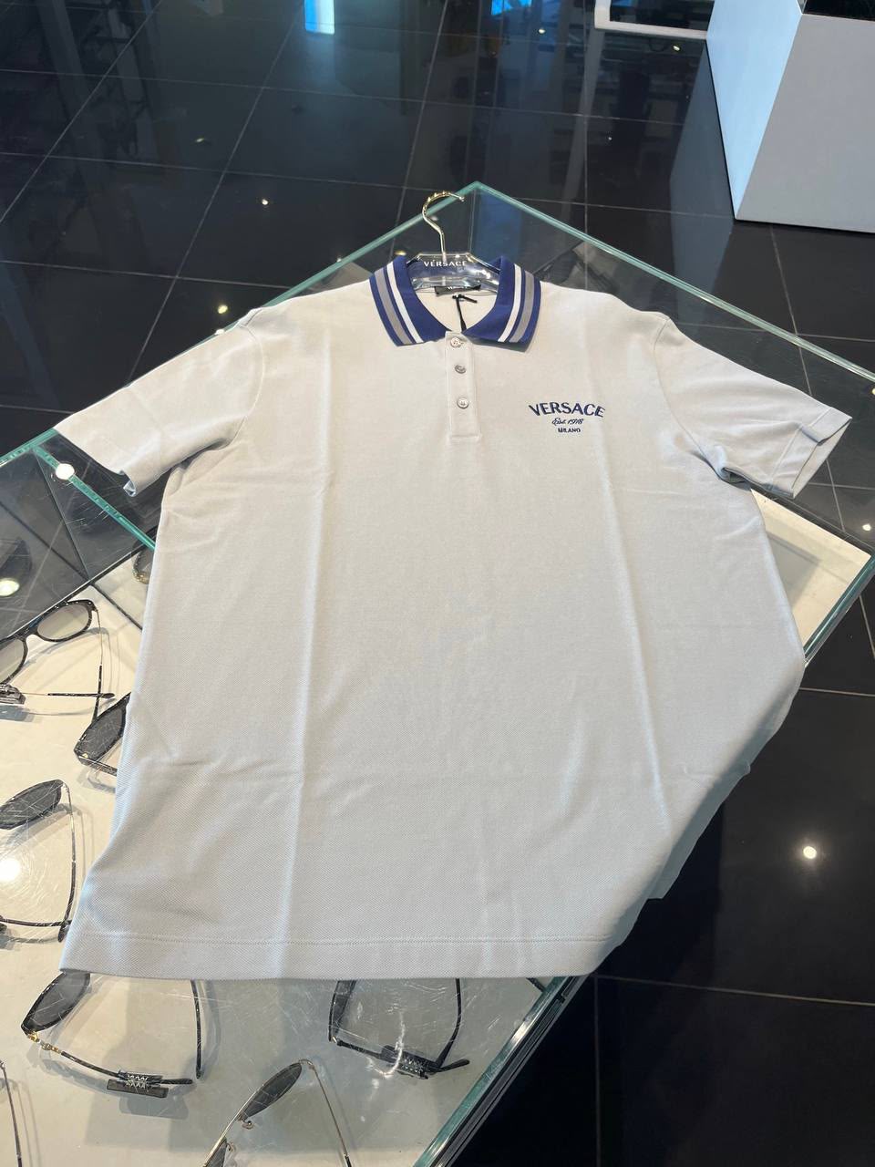 Medusa Logo T-Shirt