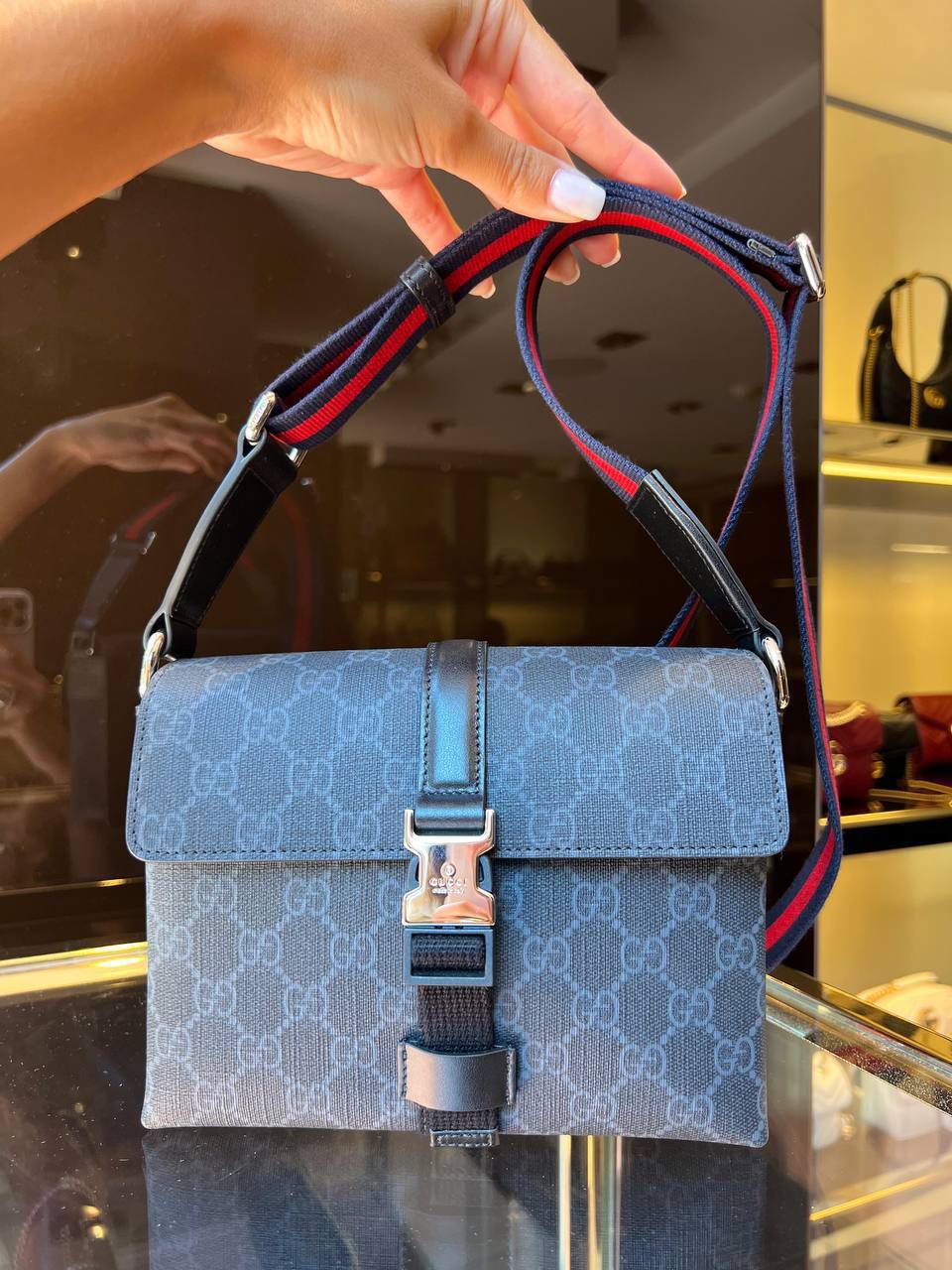 GG Supreme Messenger Bag