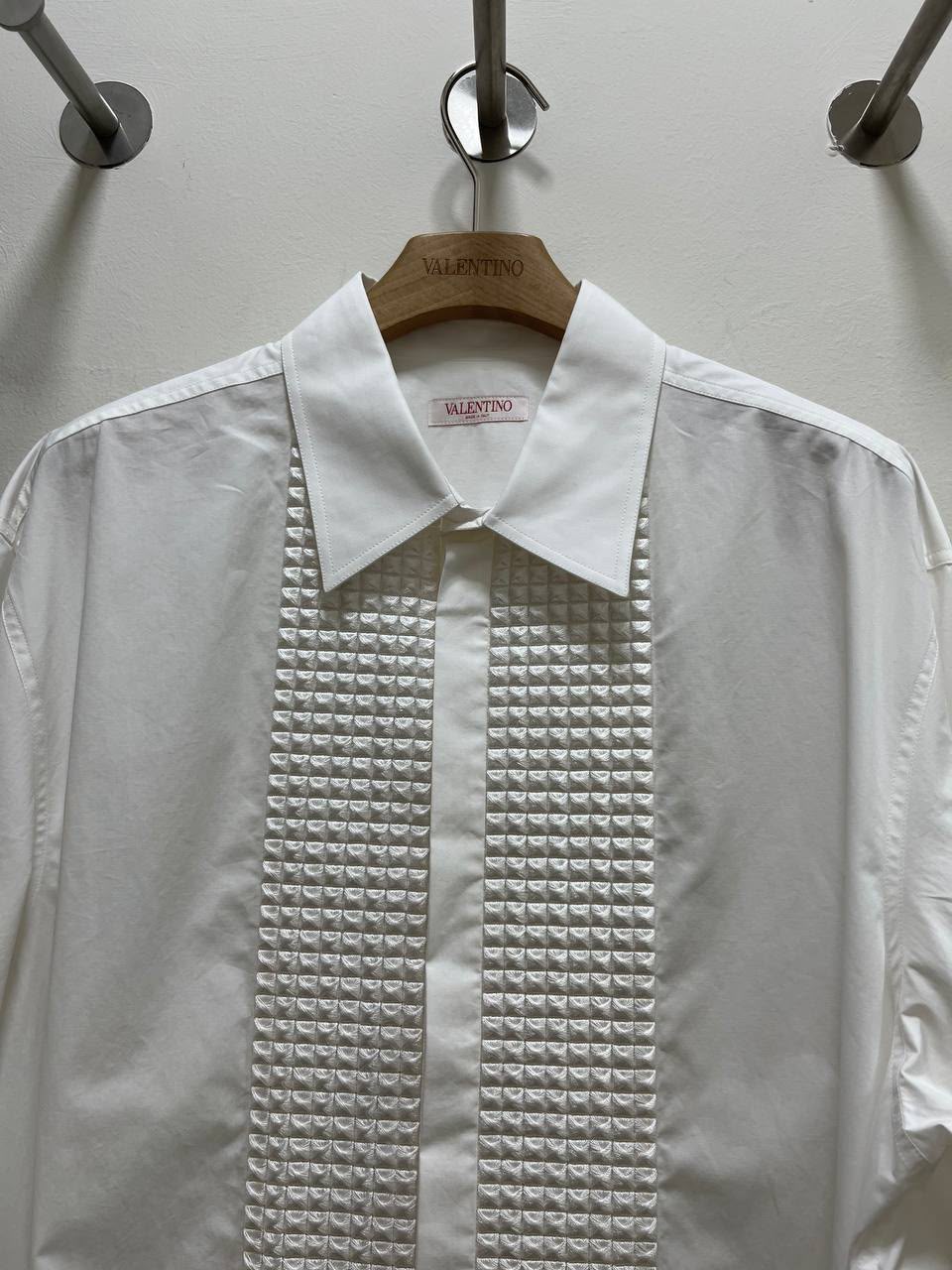 Poplin Shirt with VLogo Signature Embroidery