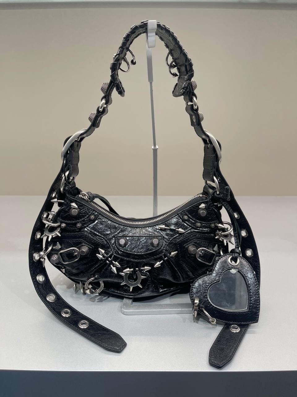 Le Cagole XS Shoulder Bag