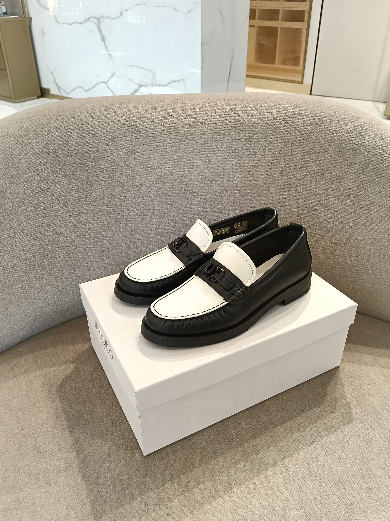 Diamond Loafer