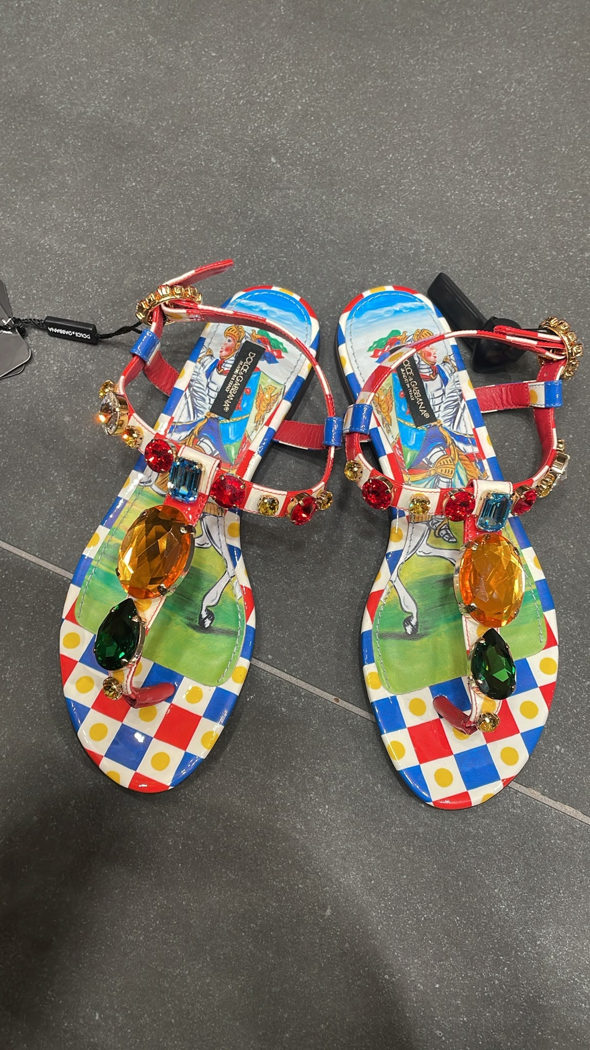 Carretto Print Thong Sandals with Crystals