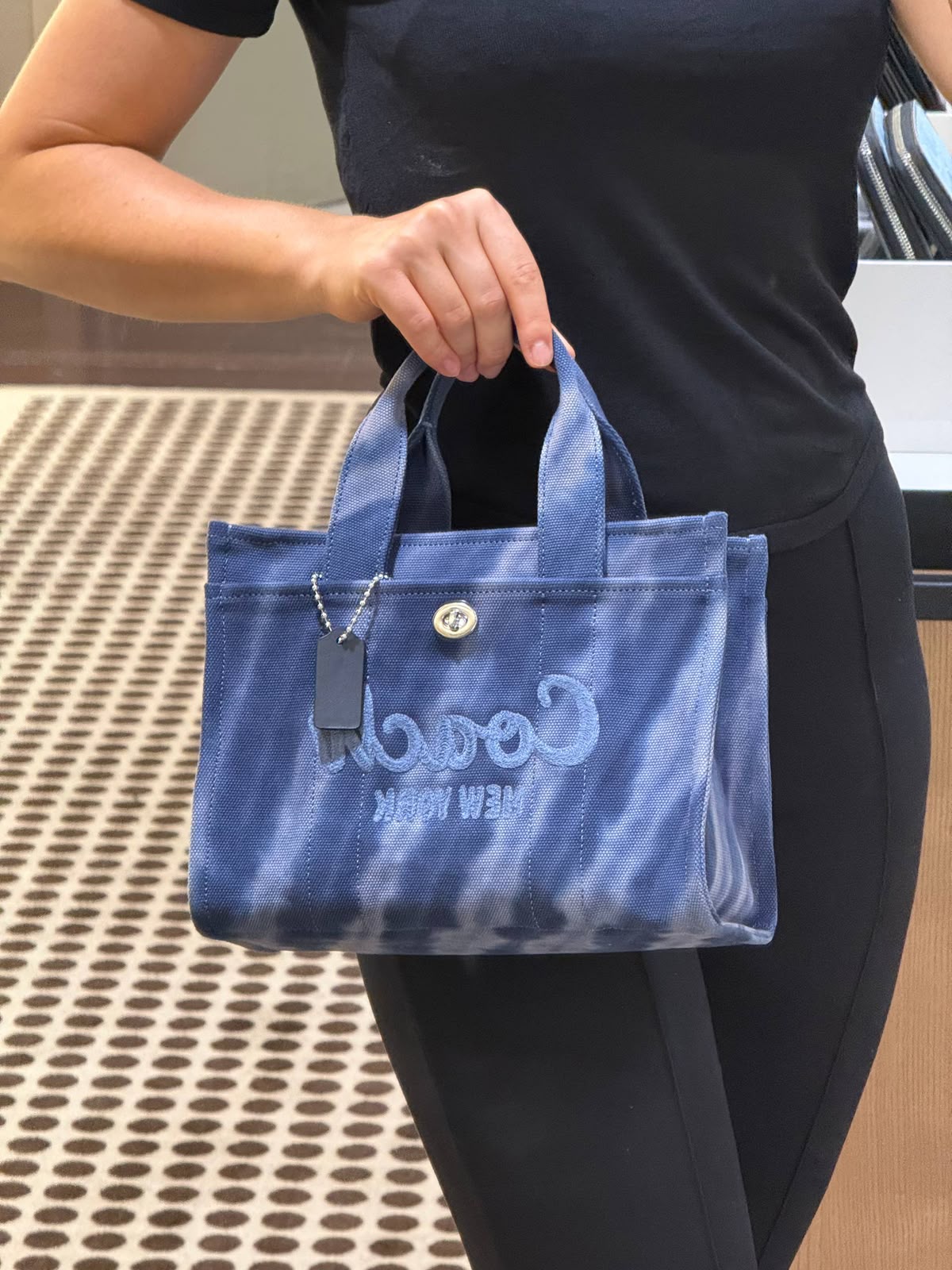 Field Tote 22 with Tie-Dye Print