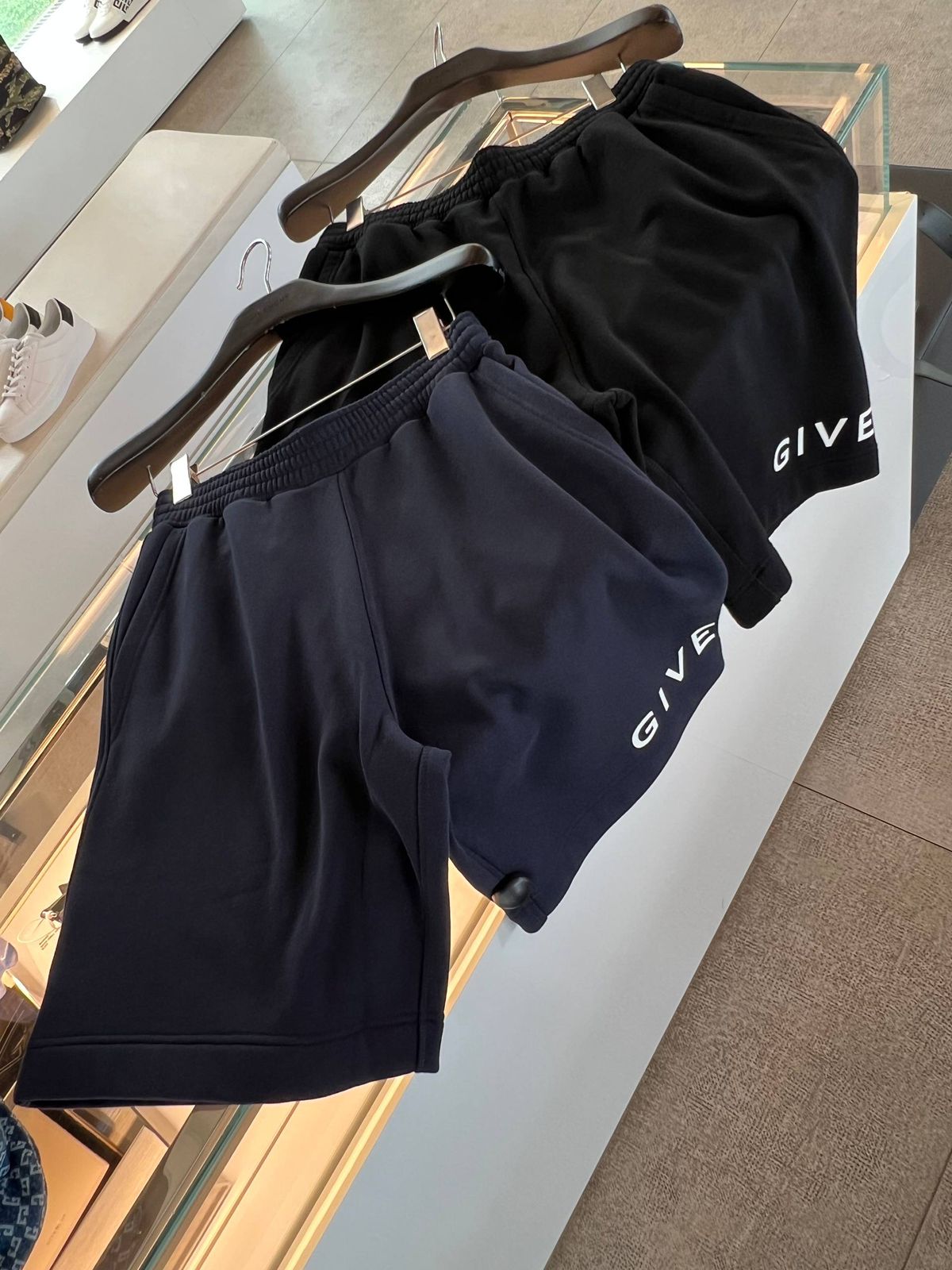 4G Logo Sweatshorts