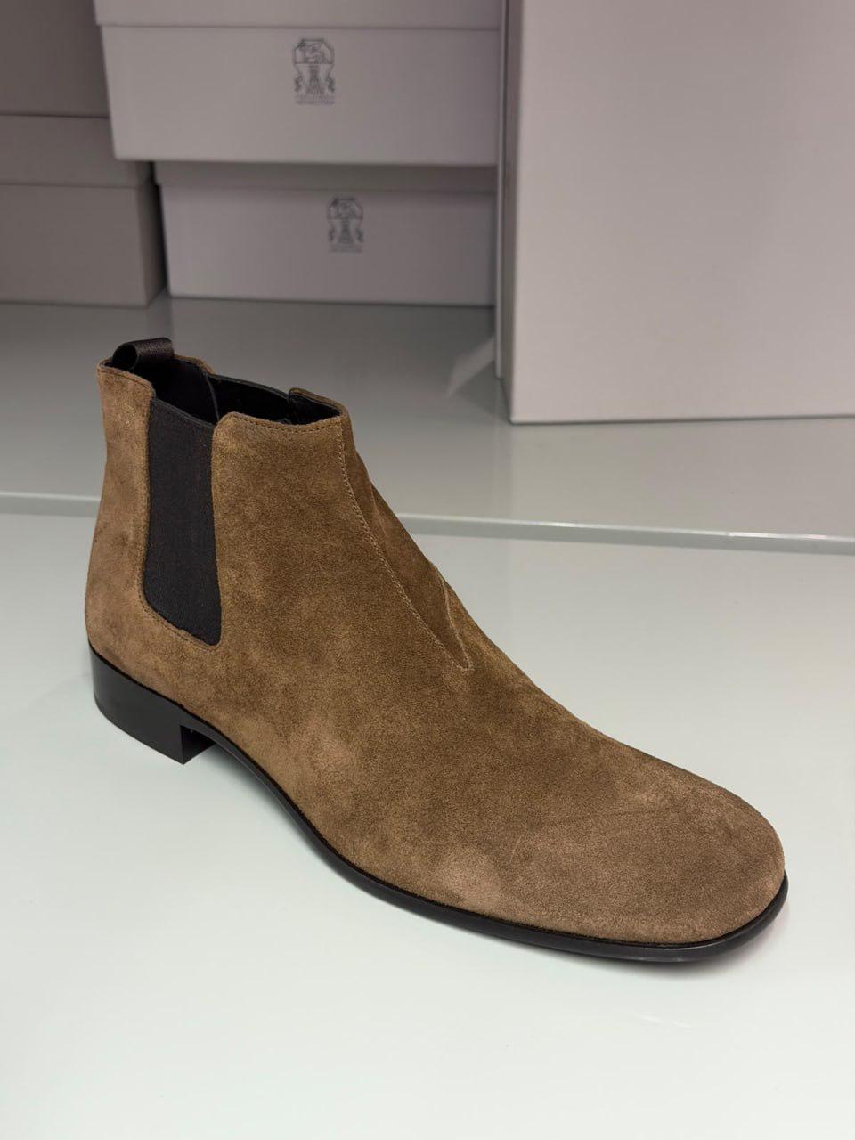 Chelsea Boots