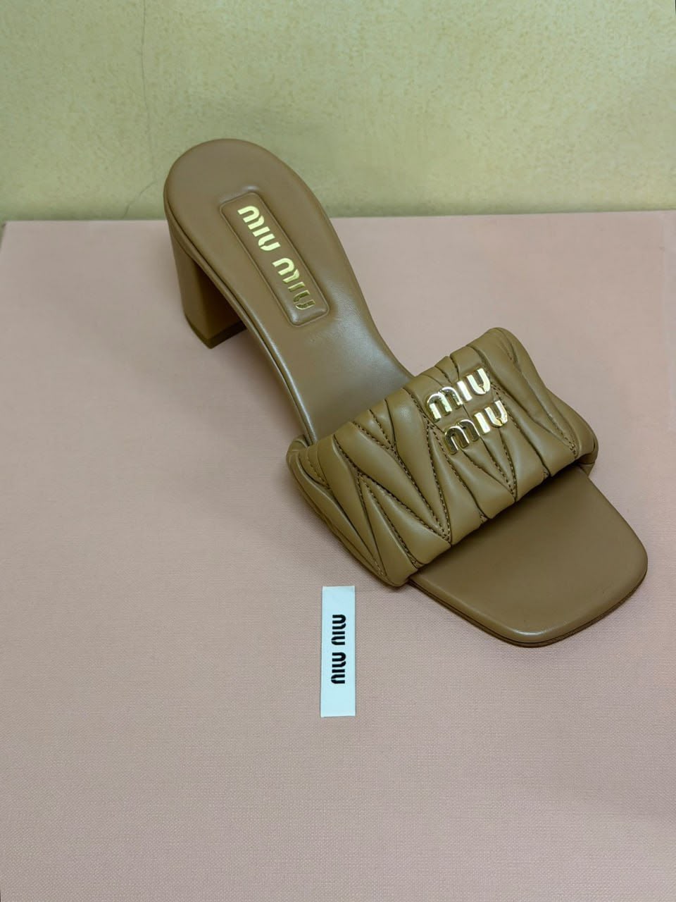 Matelassé Nappa Leather Slides