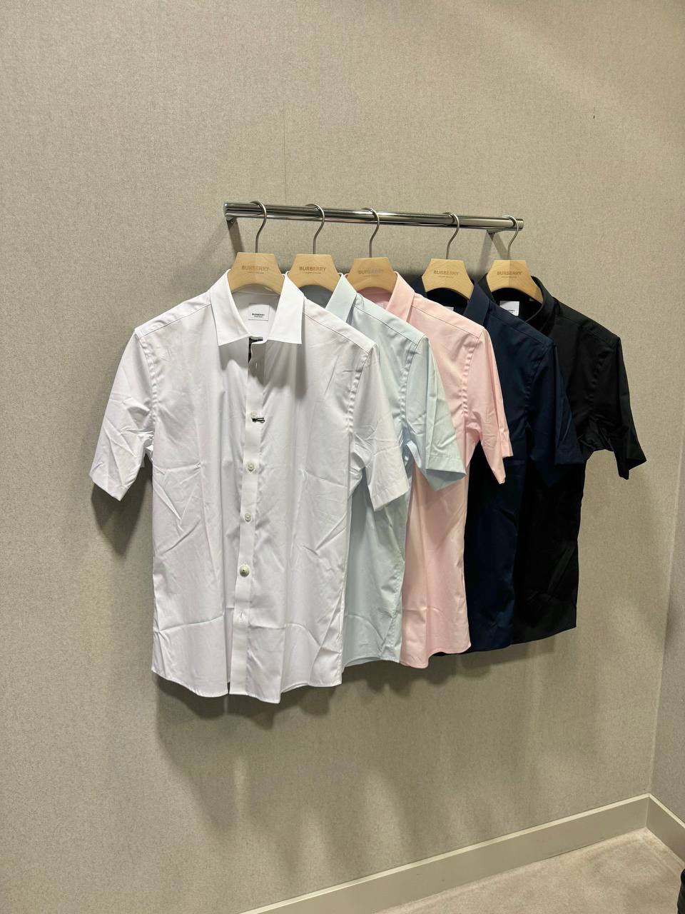 Short-sleeve Check Placket Cotton Shirt