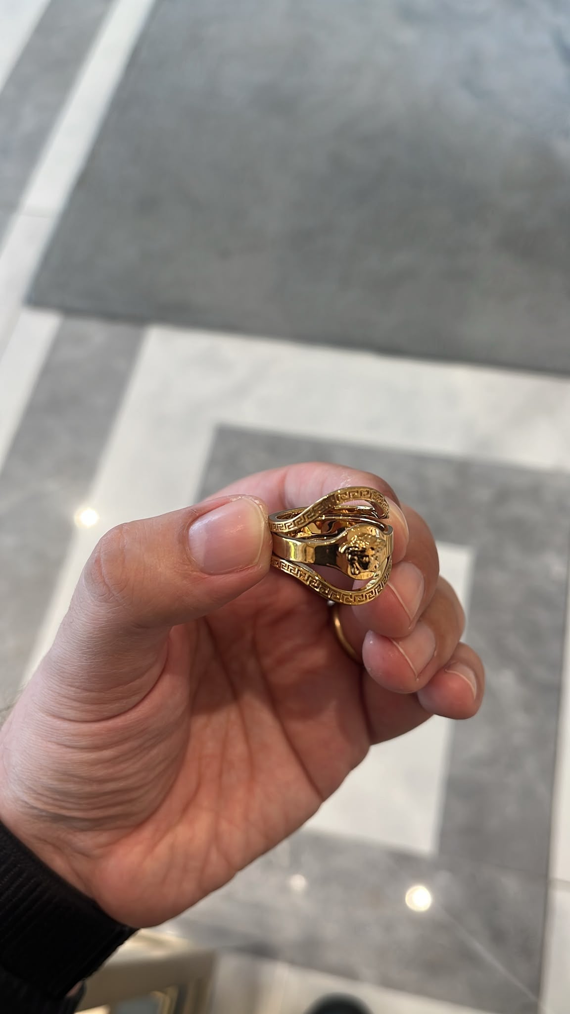 Medusa Greca Ring