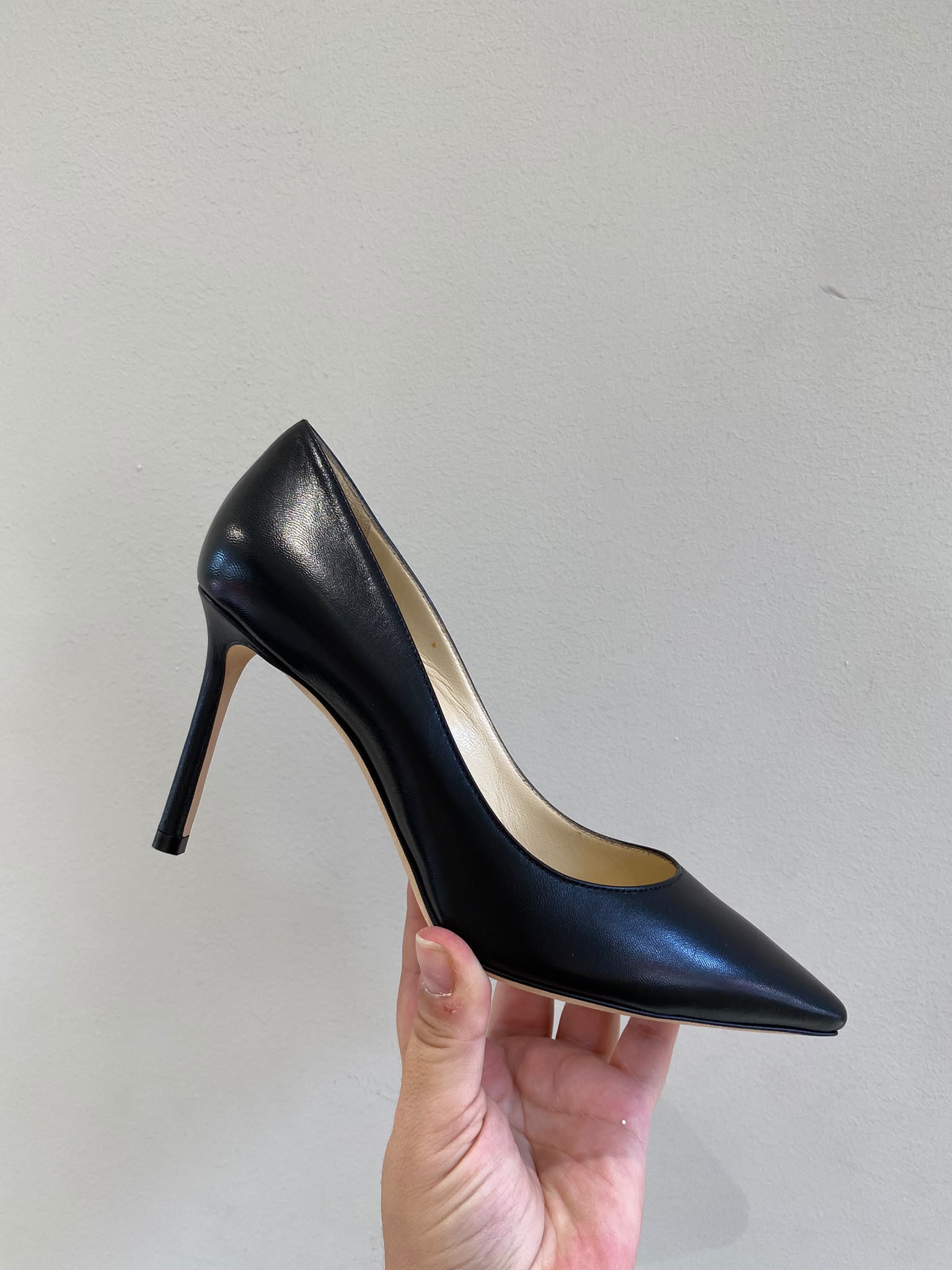 Black Leather Pointed-Toe Stiletto Pumps