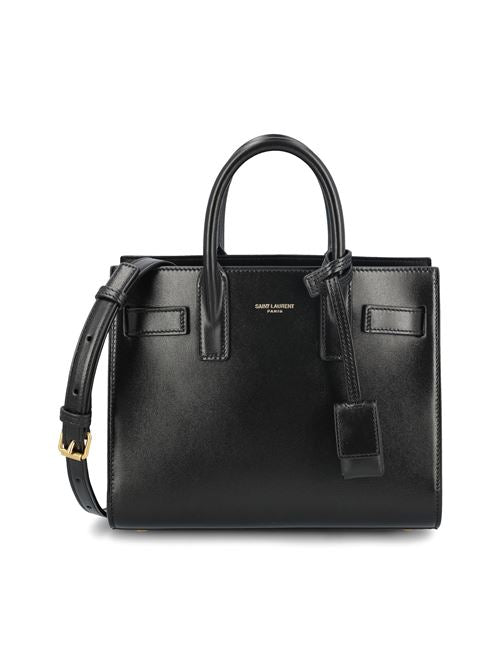 Borsa realizzata in pelle liscia