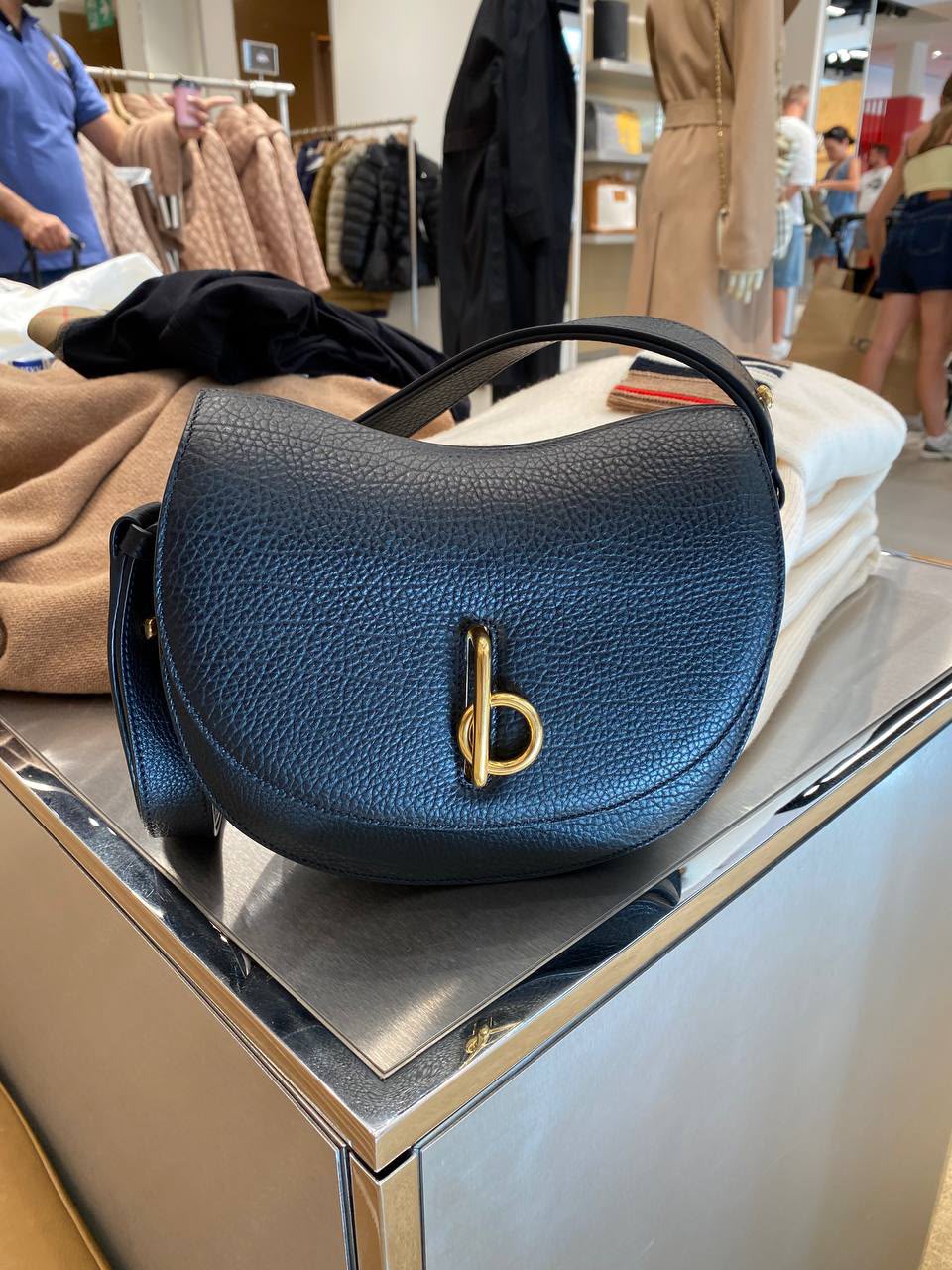 B-Chain Saddle Bag