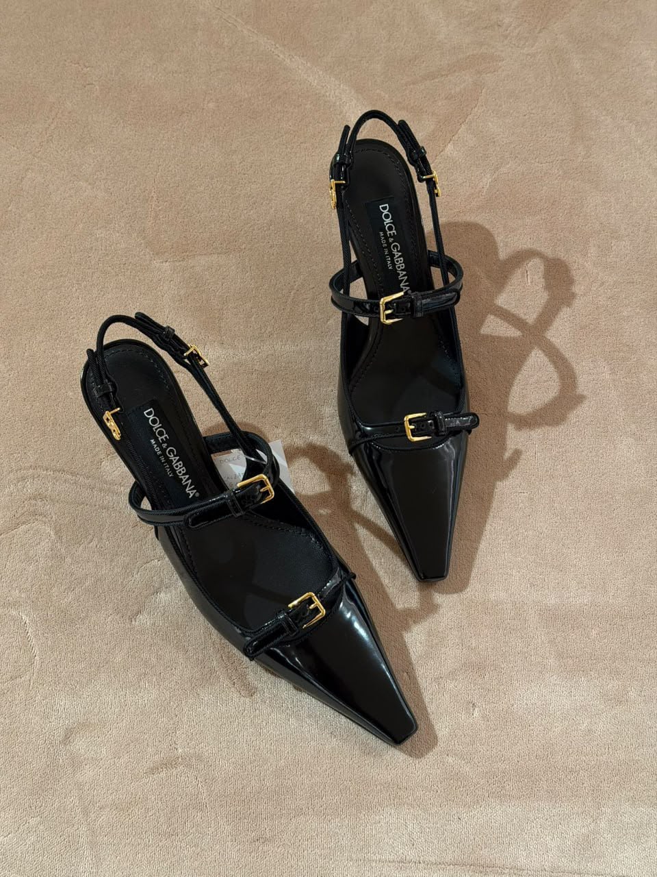 Patent leather slingback pumps with buckles