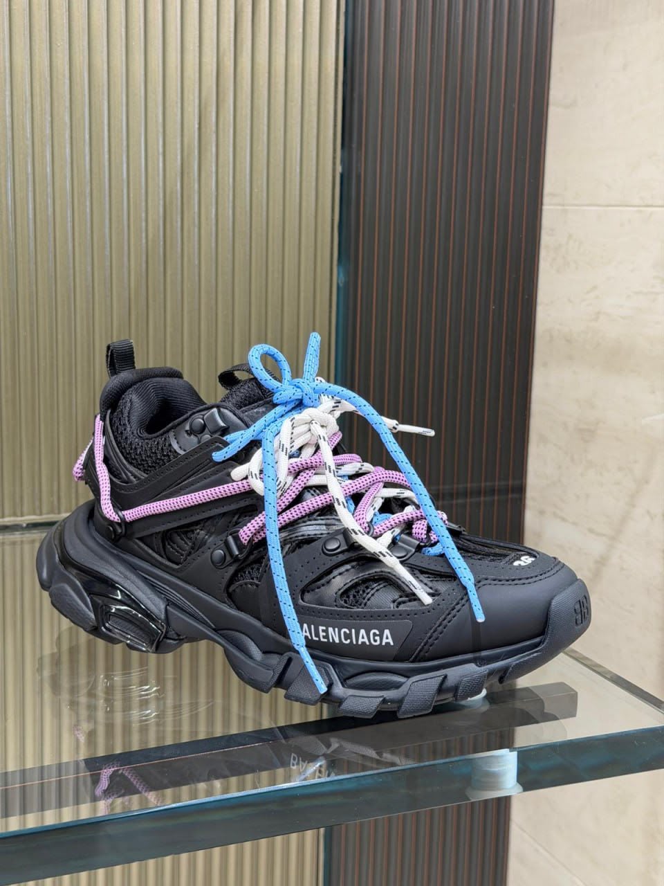 3XL Sneakers