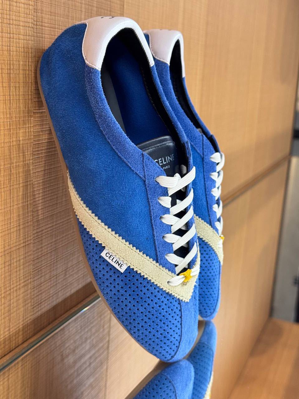 Leo Low Lace-Up Sneaker in Suede and Perforated Calfskin