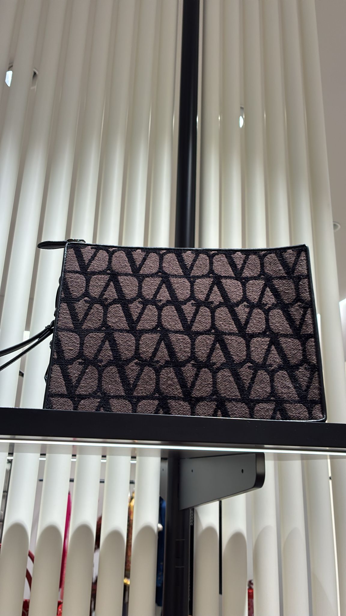 Garavani Toile Iconographe Pouch