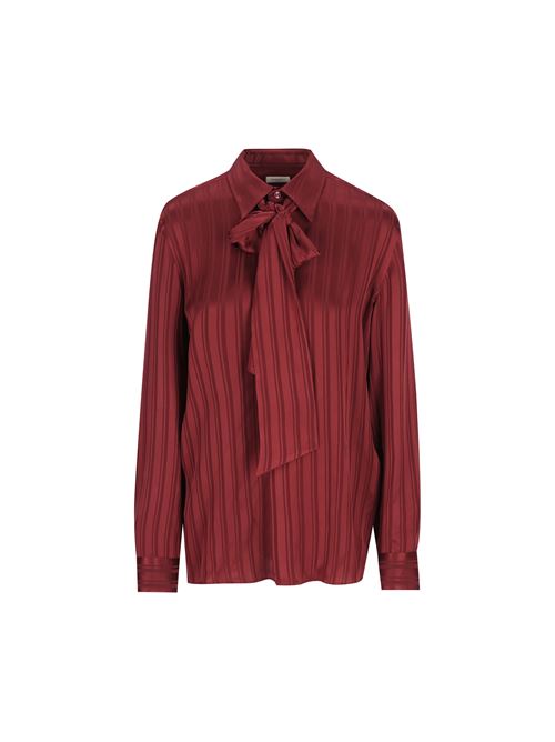 Blusa realizzata in seta