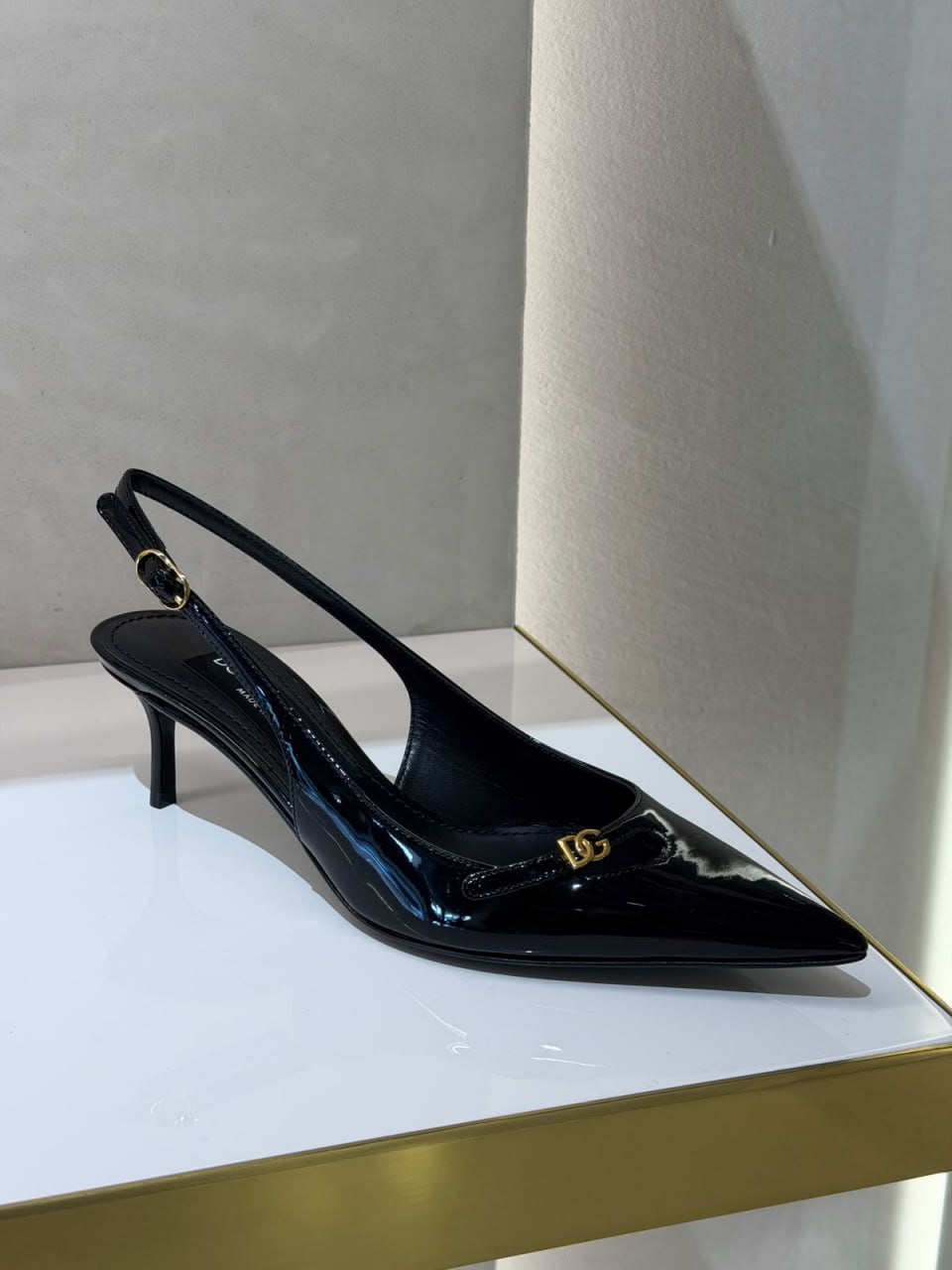 Keira platform sandals in suede