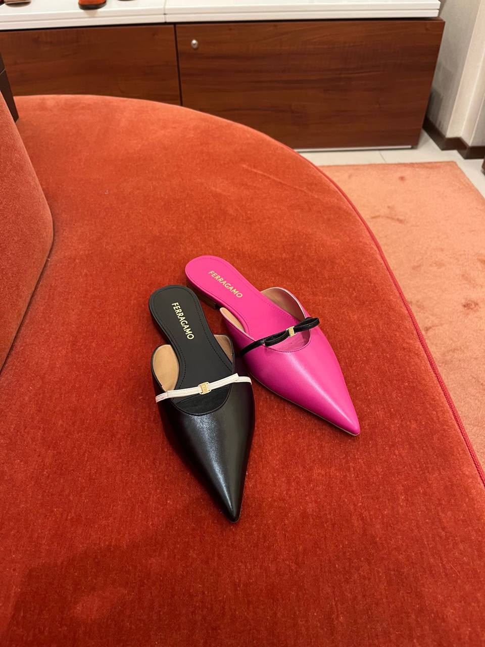 Vara Bow Mules