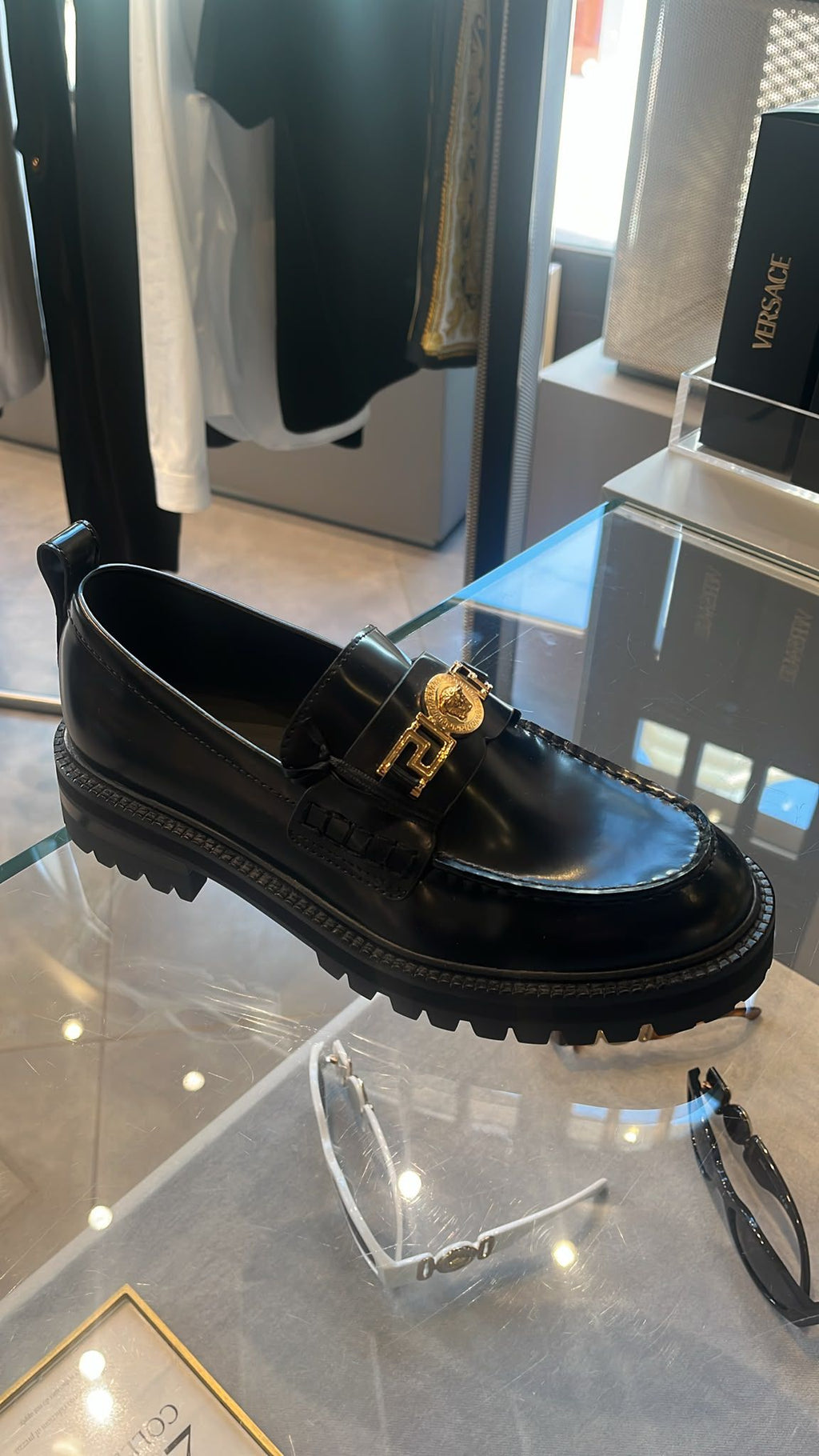 La Medusa Leather Loafers