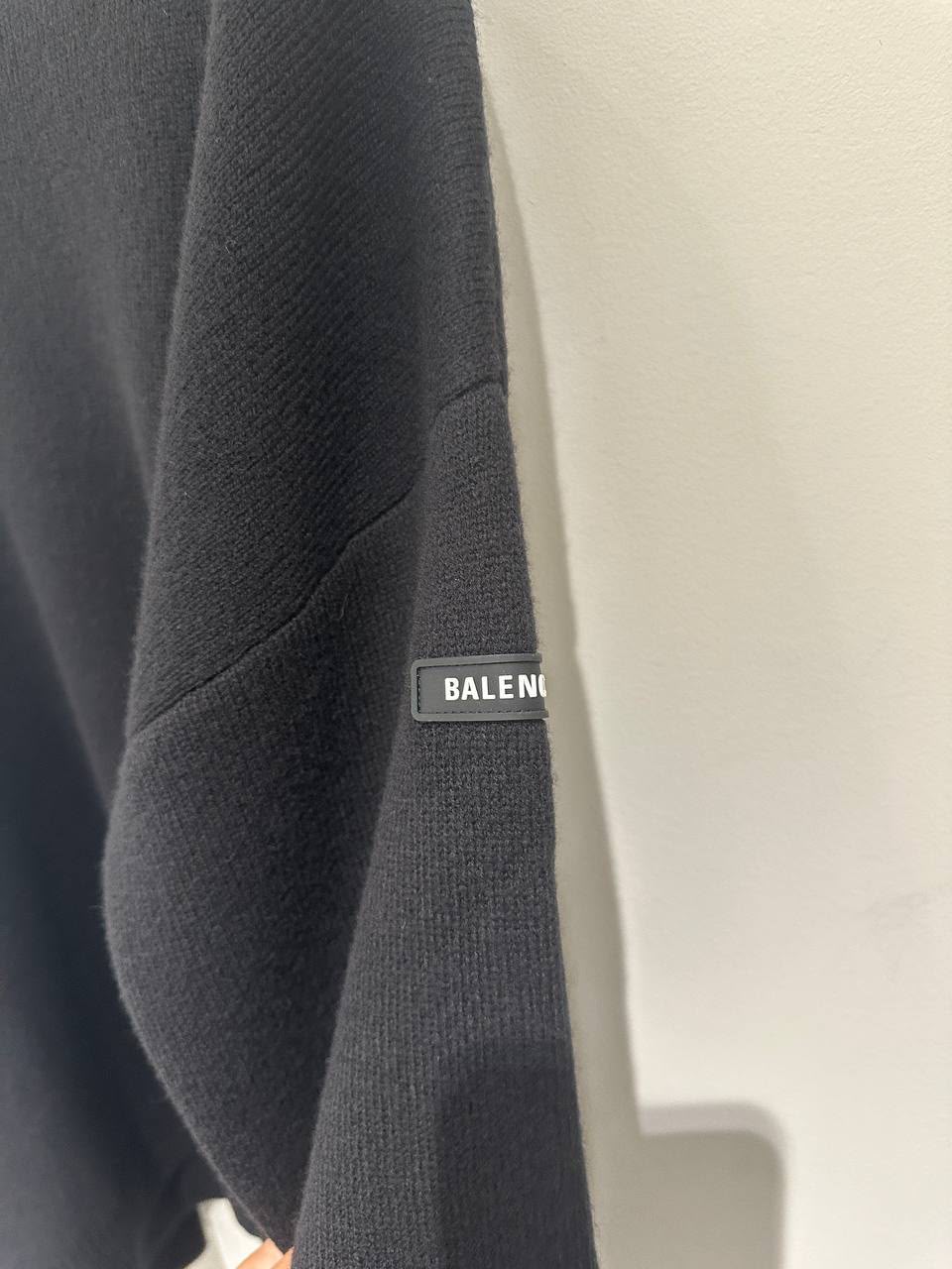 Rubber Logo Patch Sweater