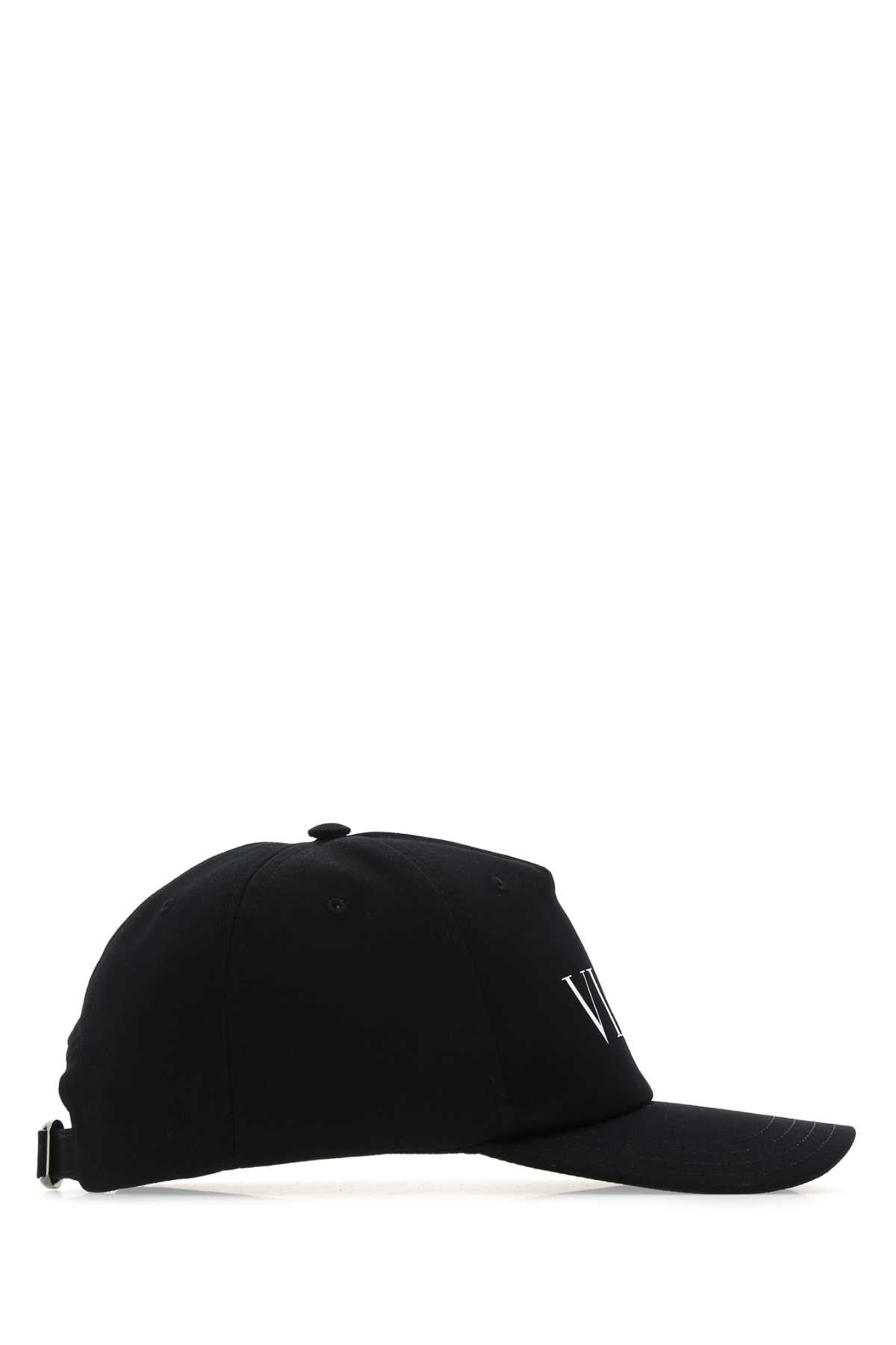 VALENTINO GARAVANI CAPPELLO For Men Exterior: 100% Cotton Lining: 100% Polyestere
