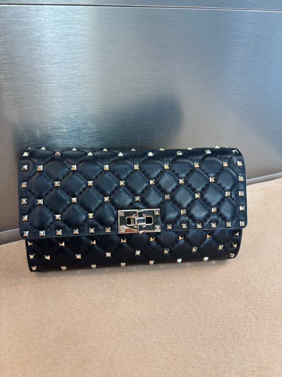 Garavani Rockstud Spike Chain Bag