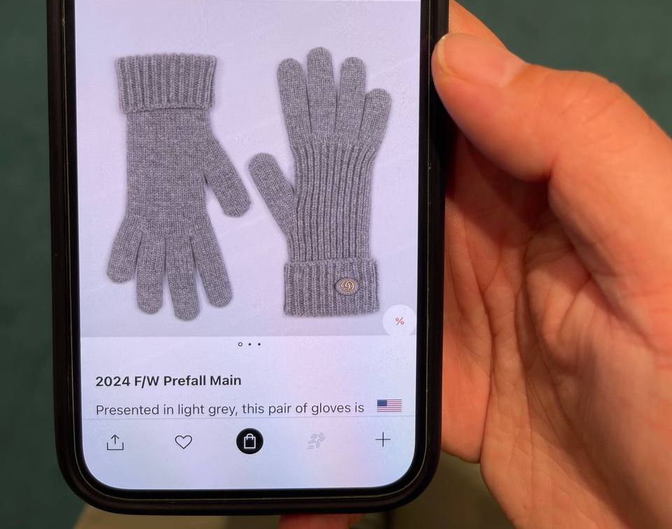 Ribbed Cashmere Gloves