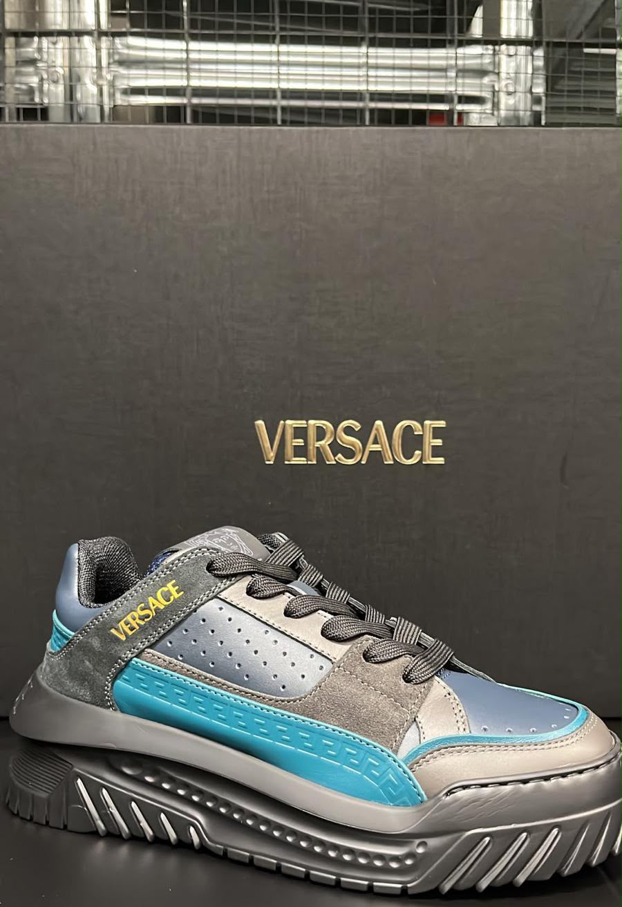 Trigreca Sneakers