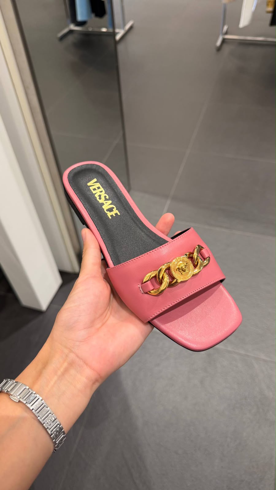 Medusa Chain Mules